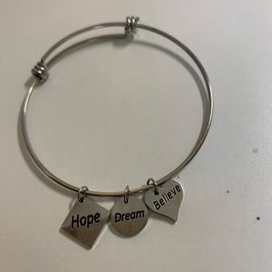 Cute “Hope, Dream,Believe” adjustable bracelet.